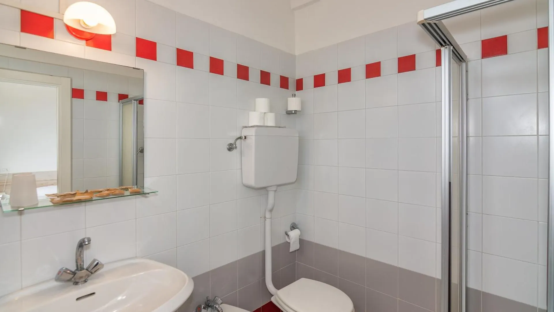 Hotel Happy Marina di Pietrasanta Italy