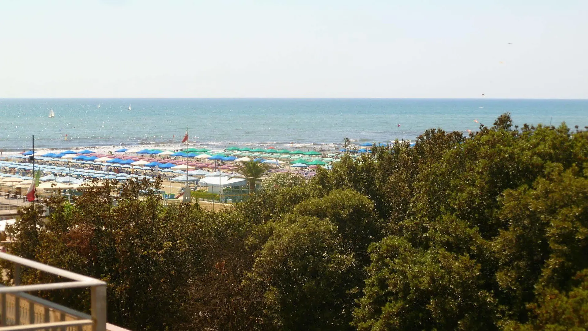 Hotel Happy Marina di Pietrasanta 3*,  Italy
