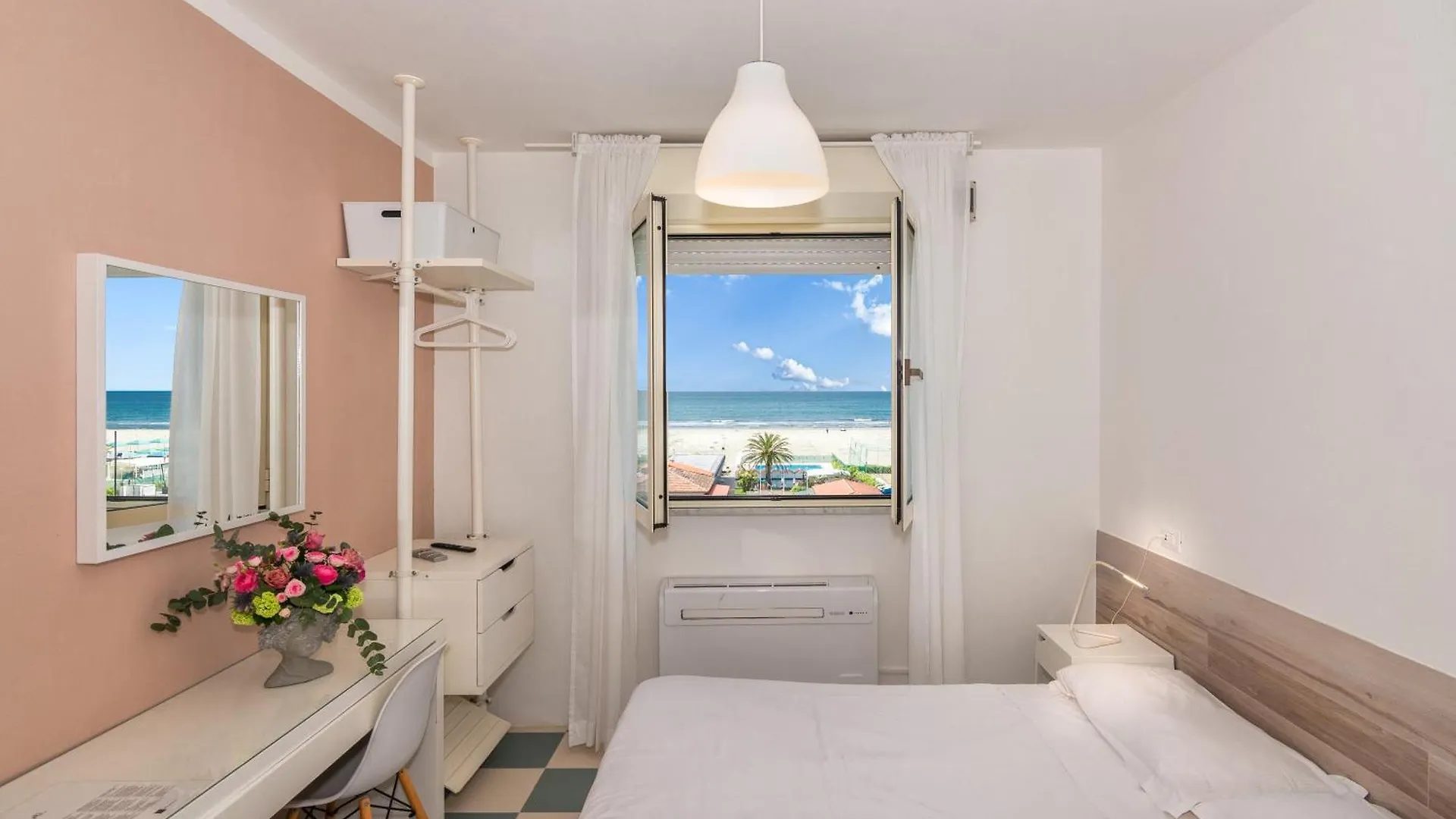Hotel Happy Marina di Pietrasanta